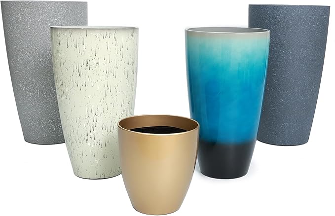 24, 11 Inch Large Plastic Planters - Image 5