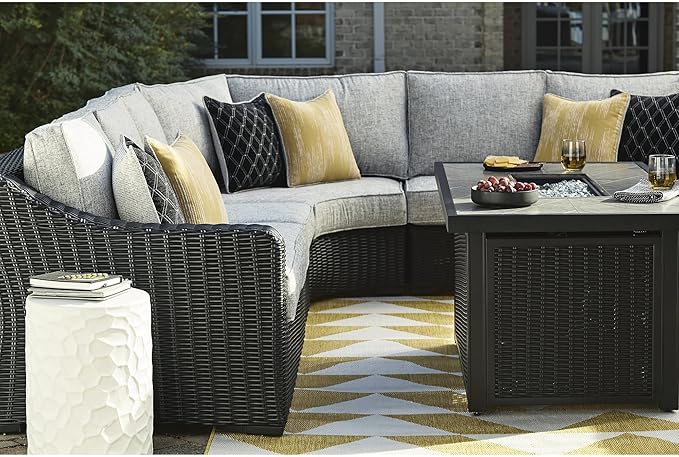Signature Design by Ashley Beachcroft Curved Modern 3-Piece Outdoor Sectional - Image 7