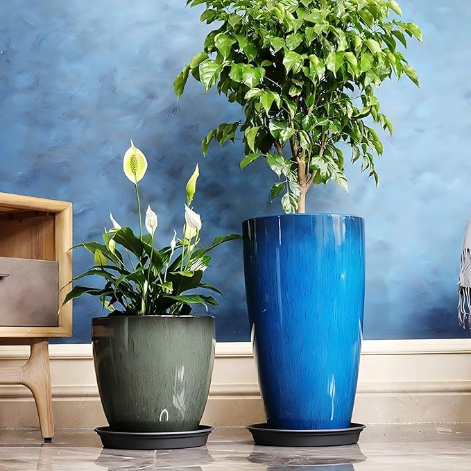 24, 11 Inch Large Plastic Planters - Image 5